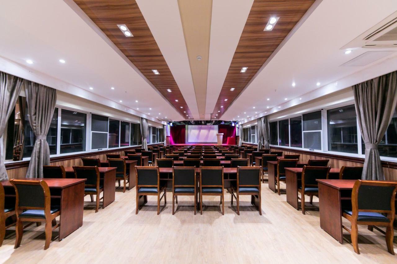 Hotel Ibis Nantong Qingnian Zewnętrze zdjęcie